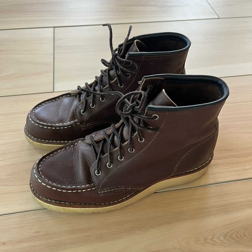 Women’s Red Wing Brown Leather Moc Toe Lace-Up Boots